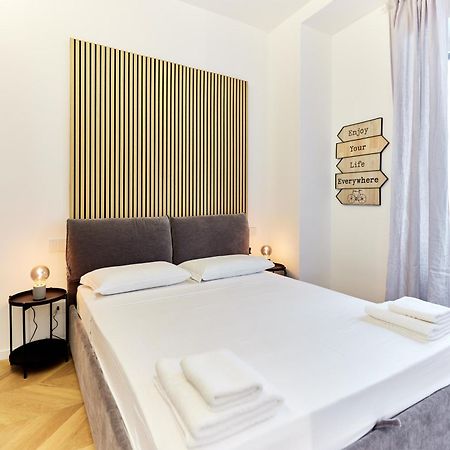 Duomo Imperial Suits - Modern And Comfortable Milão Exterior foto